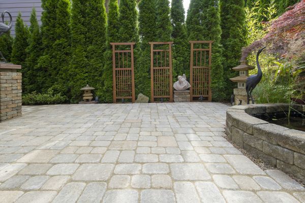 Backyard Hardscape Service in Shawnee